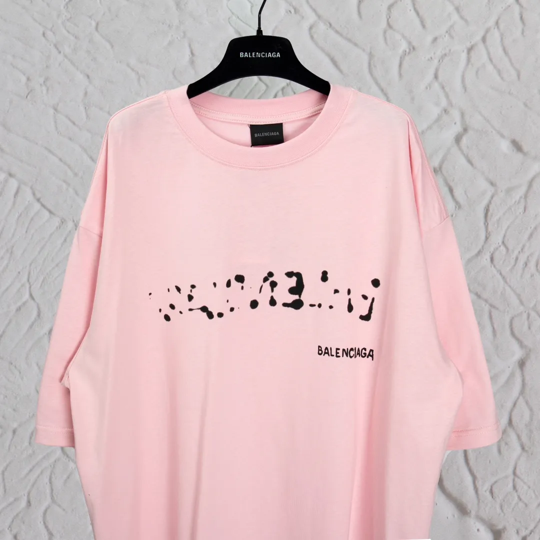𝐁a𝐋en𝐂i𝐆a ：𝐁A𝐋EN𝐂IA𝐆A/ ； T ： 32 240 - # # 23ss Same Style ❗️❗️❗️ size：xs s m l